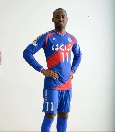 New Signing Derick Ogbu Pleased With Reception From Ventforet Kofu, Japanese Fans 